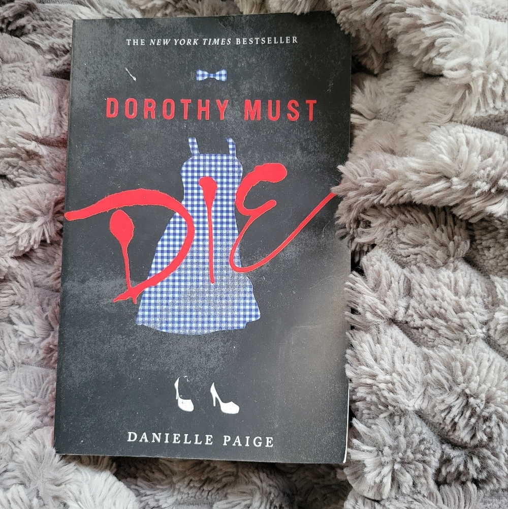 B2G1 3/$10 (Must Bundle) Dorothy Must Die Book by Danielle Paige